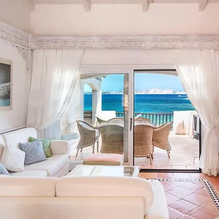 Casa Sul Mare Di Tatil Evi
